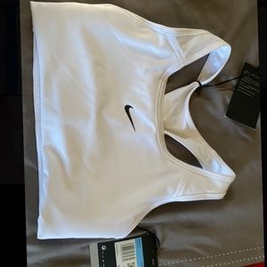 Women's Nike Sports Bra (Medium - Brand New!)
